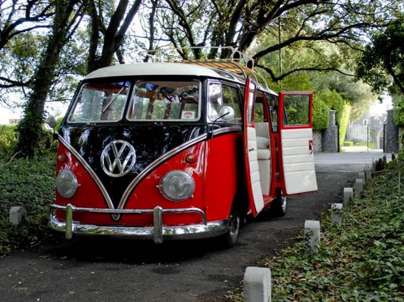 ABIGAIL – 1963 VW Splitscreen SAMBA Camper Wedding Car
