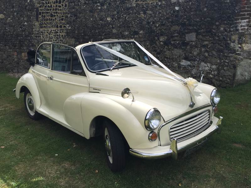 DIBBLE – 1968 Morris Minor Convertible Wedding Car