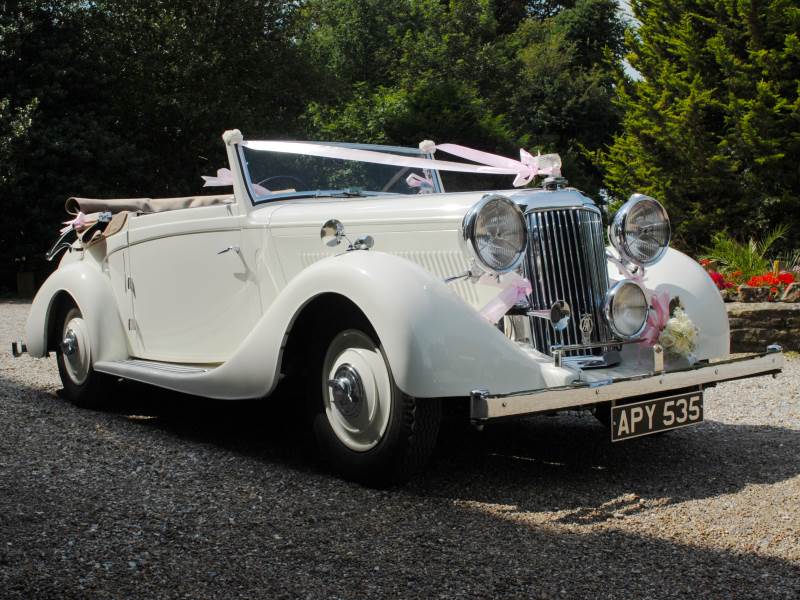 ELLA – 1938 Lammas Graham Wedding Car